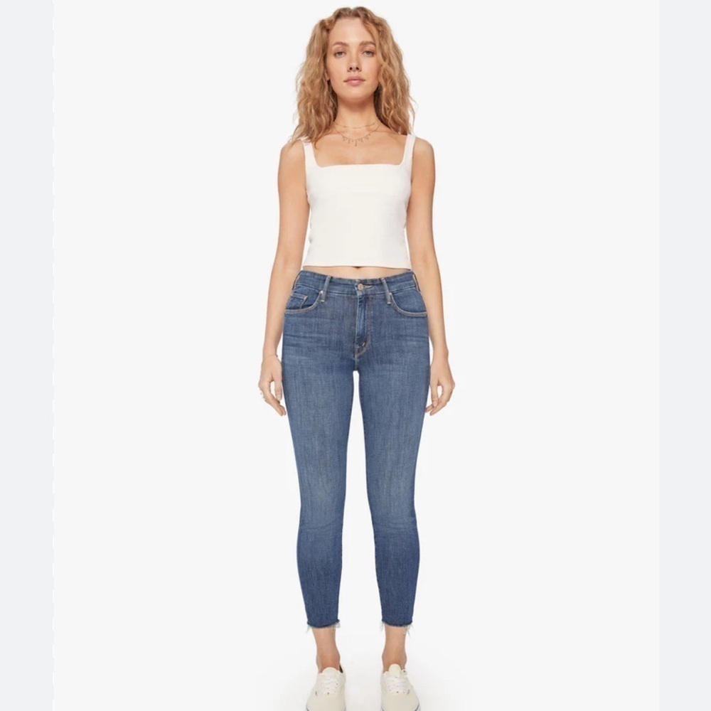 MOTHER Denim Looker Ankle Fray Jeans in Girl Crush Sz 26